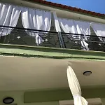 Dom wakacyjny House Gabridora *