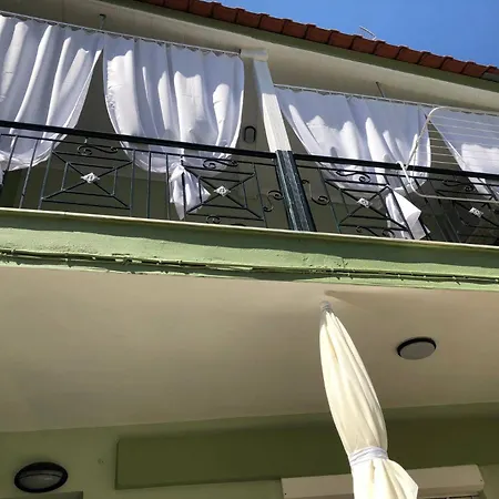 Semesterbostad House Gabridora *